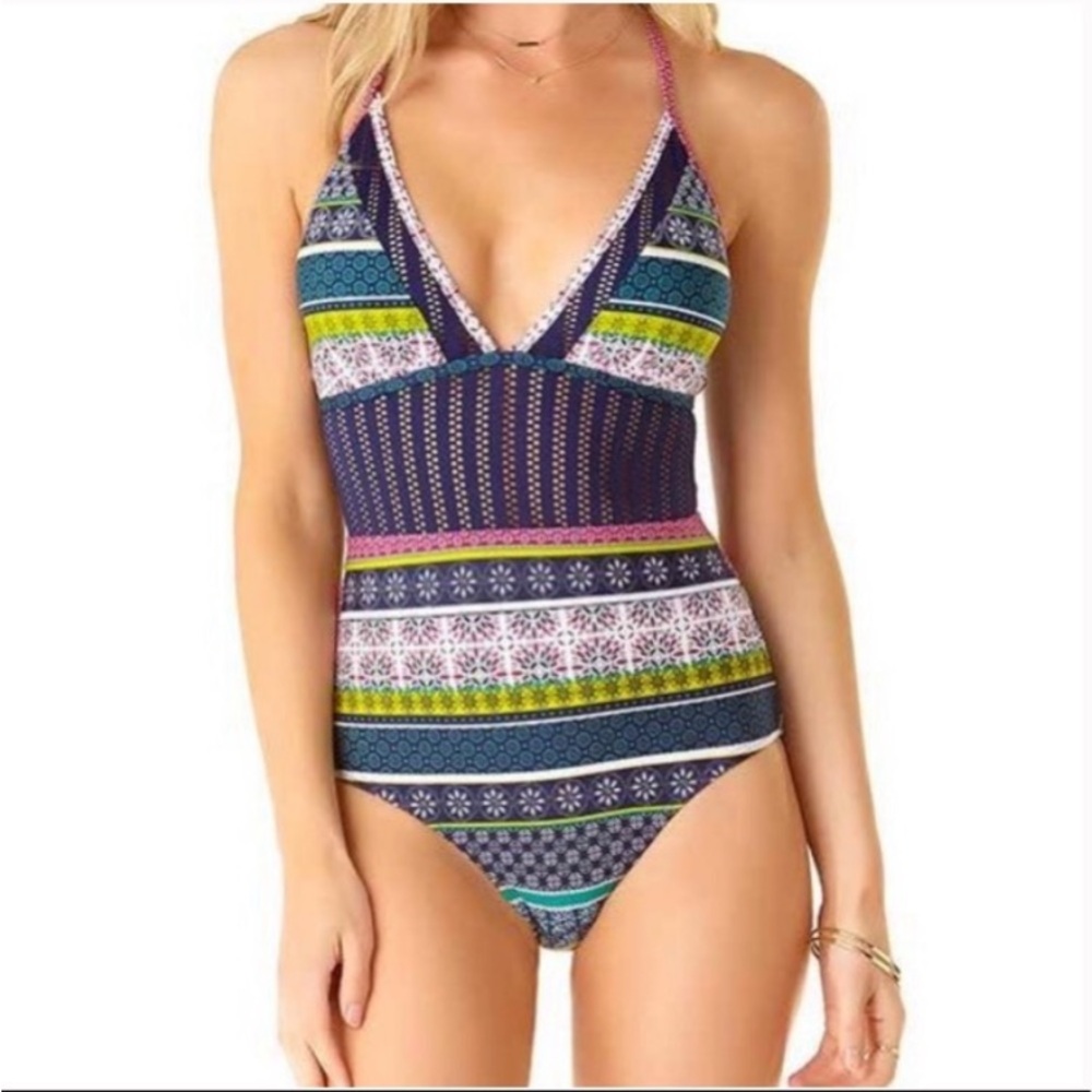 NWT Cole of California Tahiti Stripe Lace Crochet One Piece Women’s Swimsuit